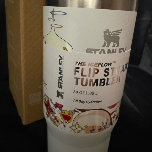 New Stanley White 30oz Tumbler with LMulticolorV Panda Floral Alien Design - Picture 3 of 10